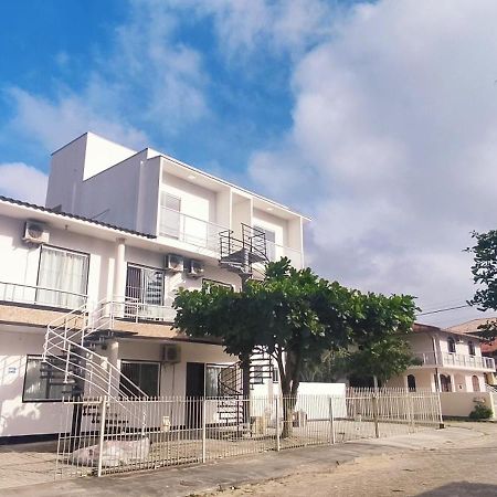 Recanto Do Valtinho ฟลอเรียนอโปลิส ภายนอก รูปภาพ